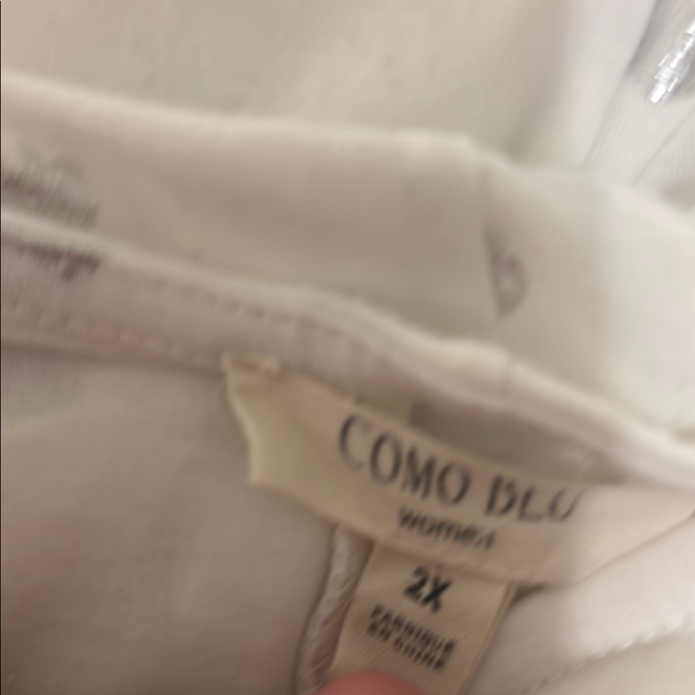 Como Blu Oversized T-Shirt with Lace Detail Sleeves size 2X - Picture 8 of 9
